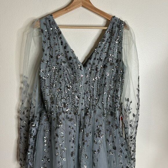 Mac Duggal EMBELLISHED V NECK LONG SLEEVE A LINE GOWN in platinum blue size 12 - Picture 9 of 16